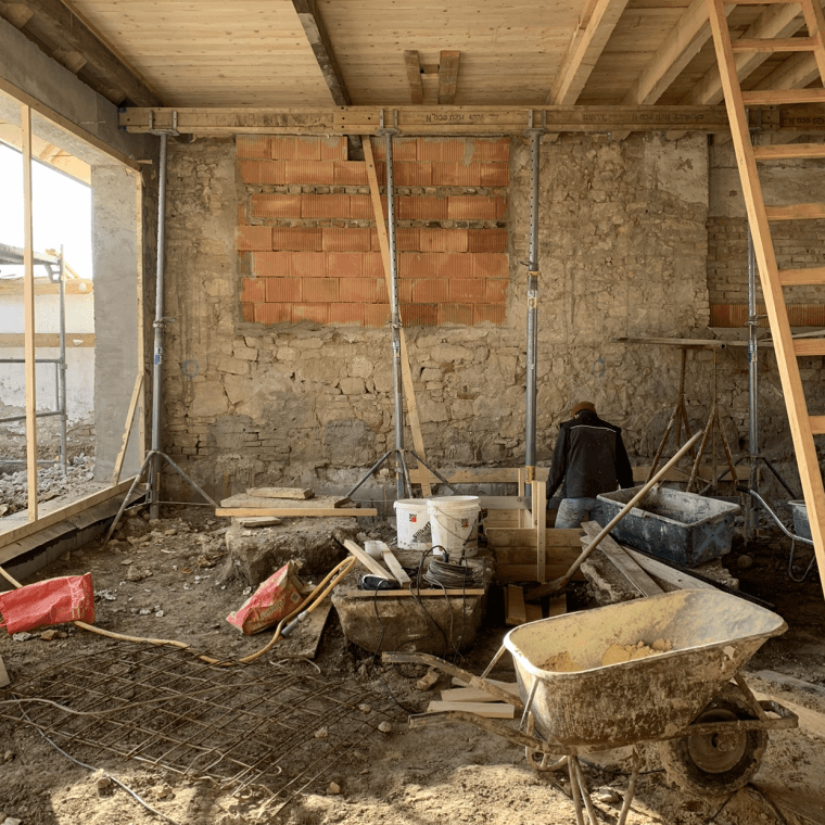 Vom Boden bis zur Dachspitze: vieles von der Scheune wurde vollständig neu gemacht werden; wie etwa auch der Bodenaufbau. Vom Boden bis zur Dachspitze: vieles von der Scheune wurde vollständig neu gemacht werden; wie etwa auch der Bodenaufbau.