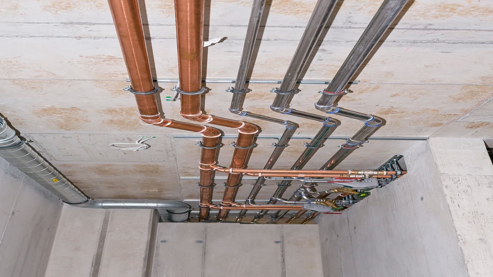 Installations- und Versorgungssysteme Installations- und Versorgungssysteme