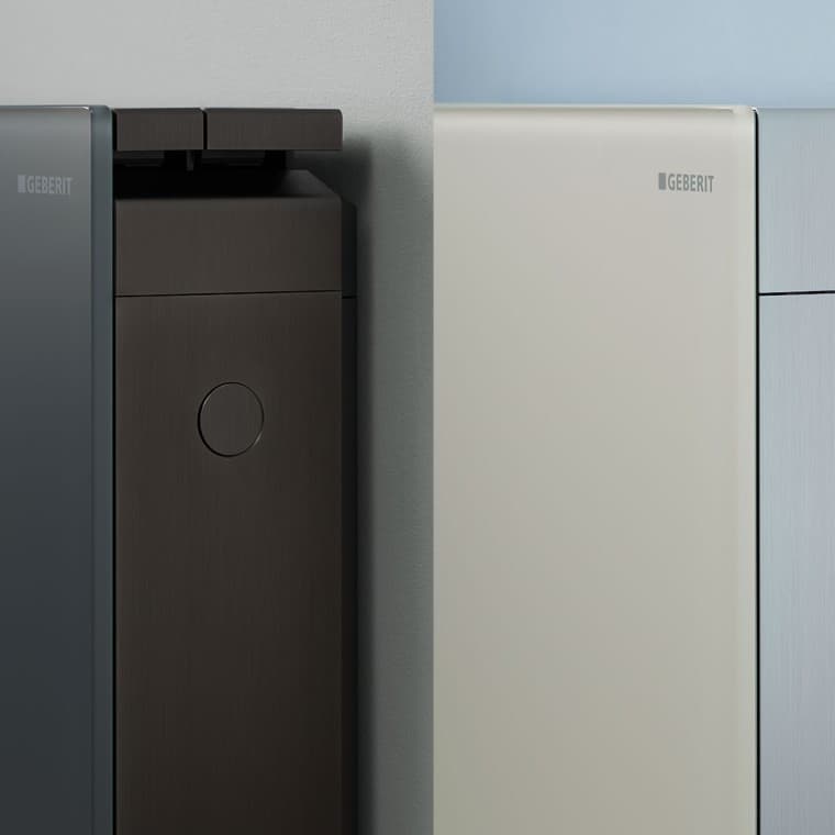 Geberit Monolith mit Seitenverkleidung in schwarzchrome und aluminium Geberit Monolith mit Seitenverkleidung in schwarzchrome und aluminium