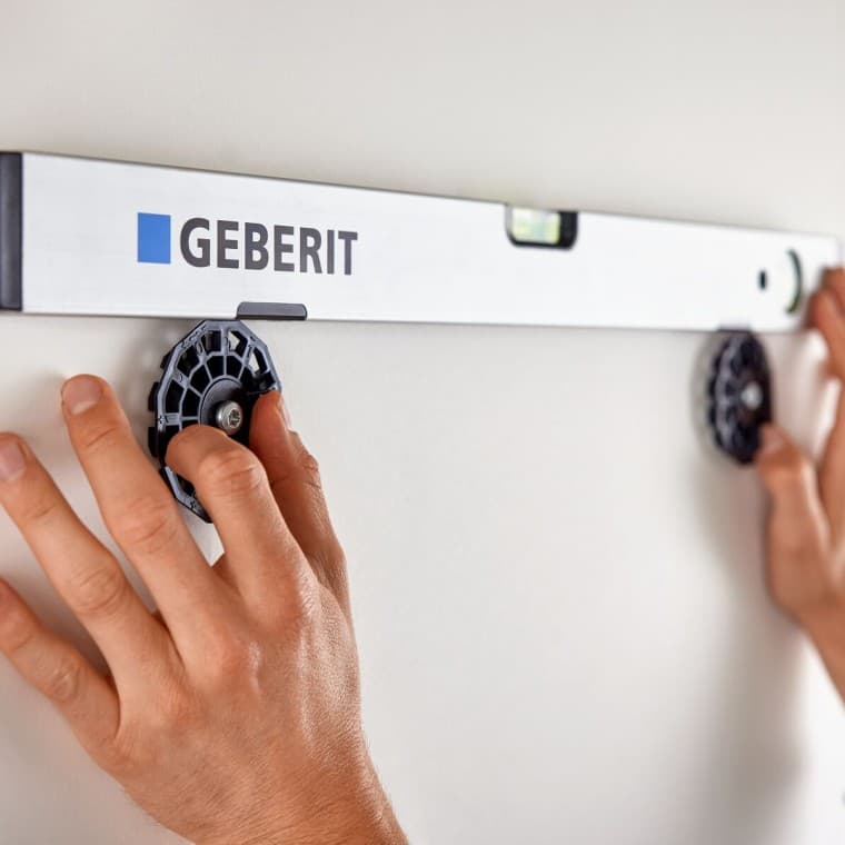 Option Spiegel Befestigung FlexInstall (© Geberit) Option Spiegel Befestigung FlexInstall (© Geberit)