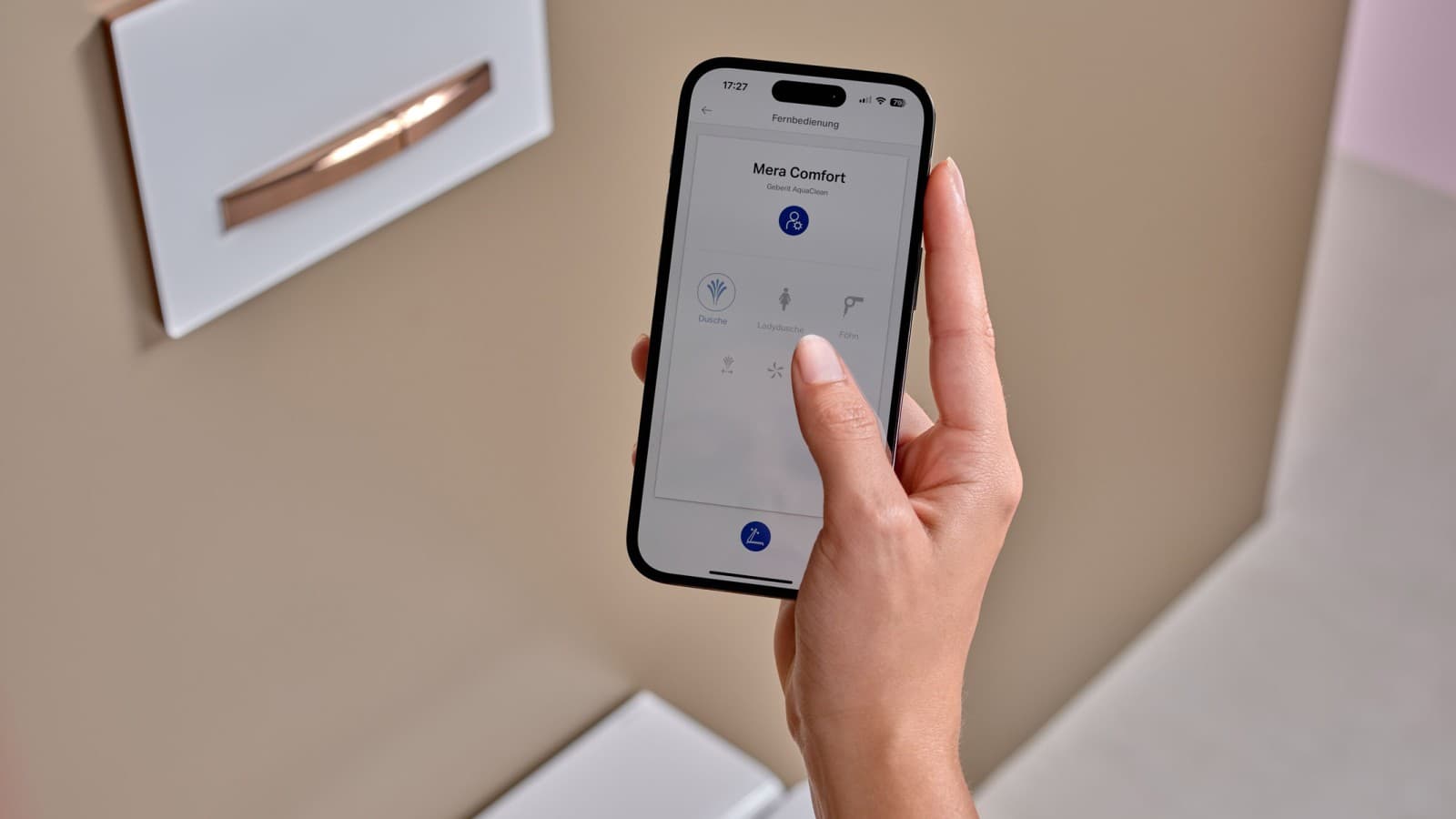 Dusch-WC Geberit Mera Comfort wird mit Geberit Home App gesteuert Dusch-WC Geberit Mera Comfort wird mit Geberit Home App gesteuert