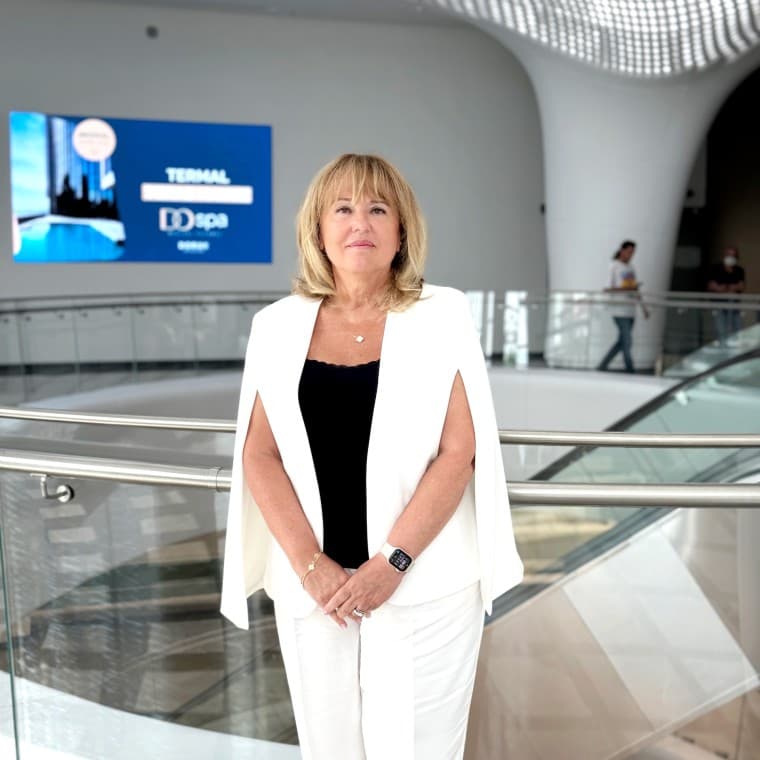 Möchte, dass sich ihre Patienten und Mitarbeitenden wohlfühlen: Prof. Dr. Zeynep Kahveci. (© Doruk Hospital) Möchte, dass sich ihre Patienten und Mitarbeitenden wohlfühlen: Prof. Dr. Zeynep Kahveci. (© Doruk Hospital)